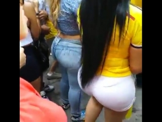 twerking girl big booty from 